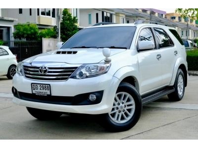 2012 TOYOTA FORTUNER 3.0V 2WD